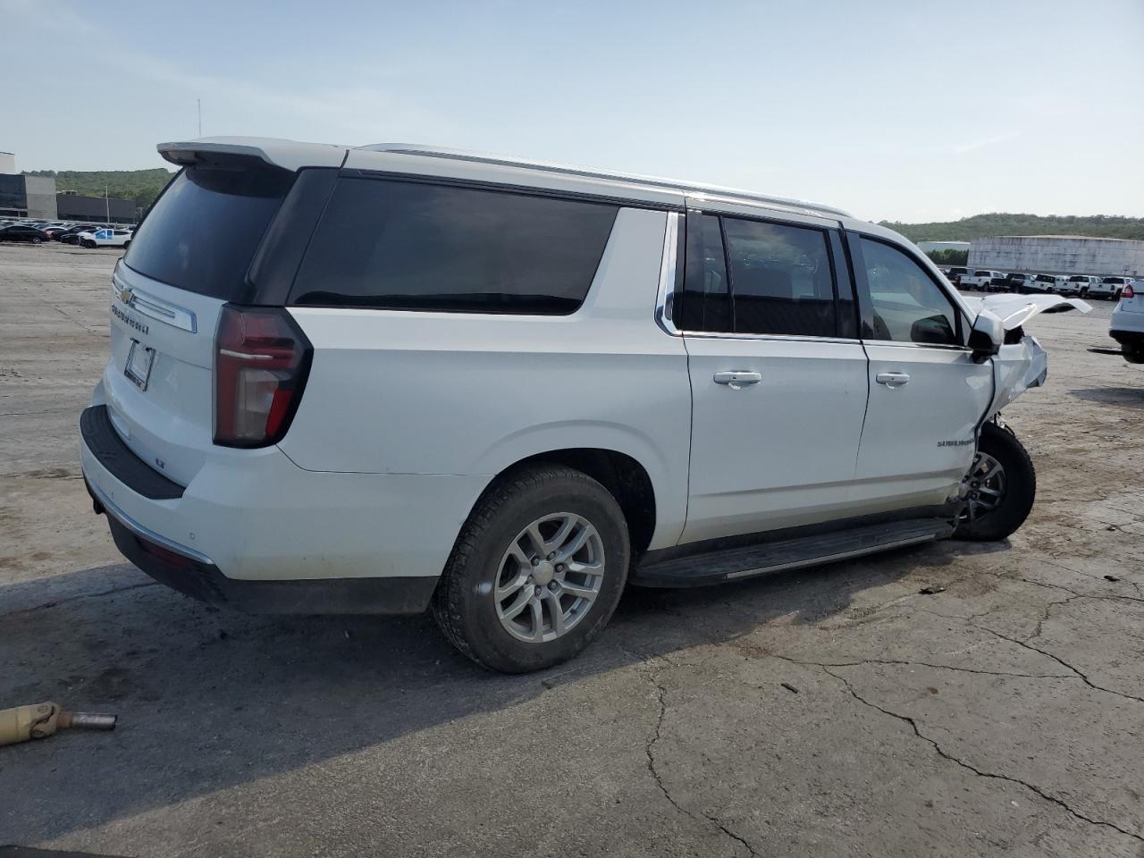 2021 Chevrolet Suburban C1500 Lt - Фото 3
