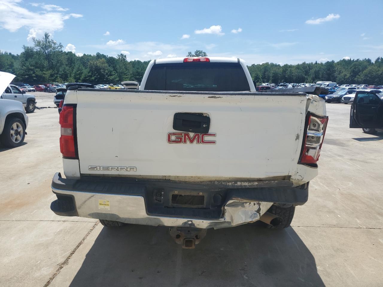 2015 Chevrolet Silverado K2500 Heavy Duty - Фото 6