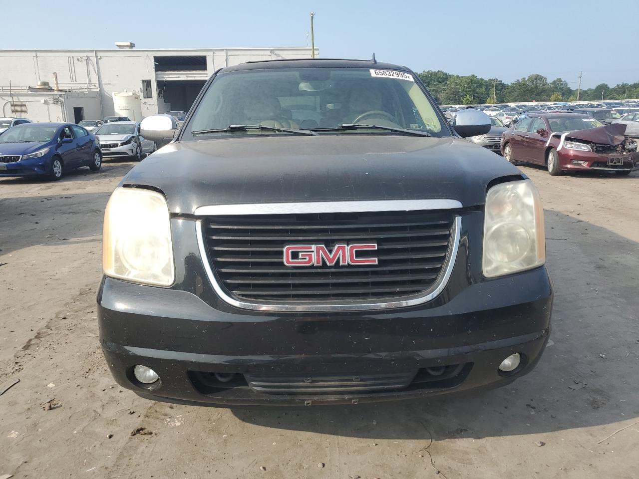2007 GMC Yukon - Image 5