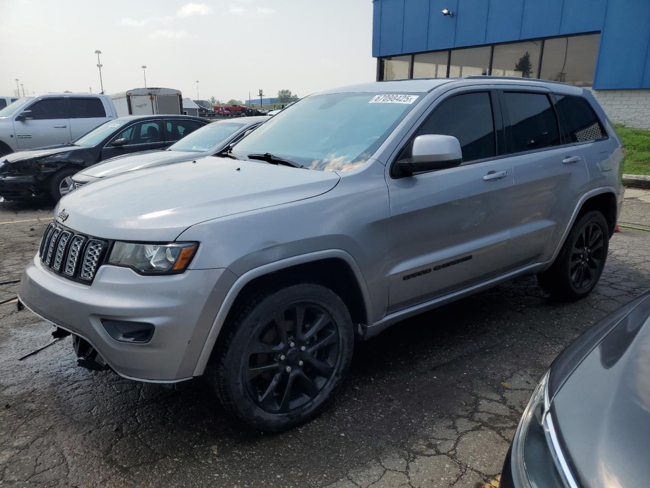 2019 Jeep Grand Cherokee Laredo
