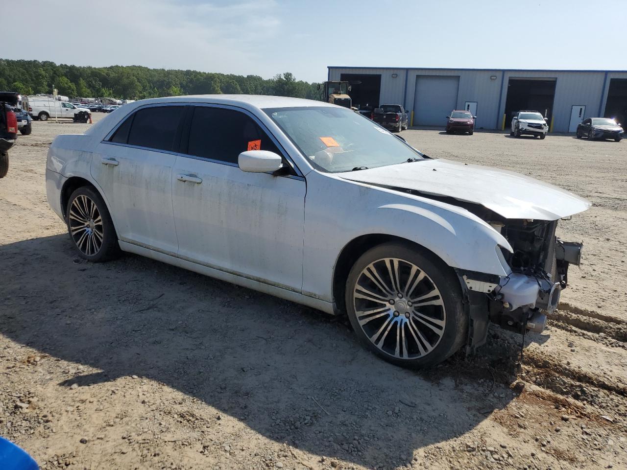 2013 Chrysler 300 S - Фото 4