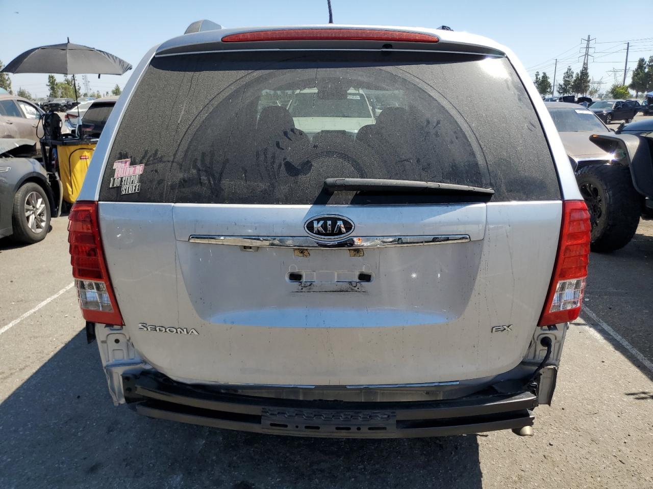 2011 Kia Sedona Ex - Image 6