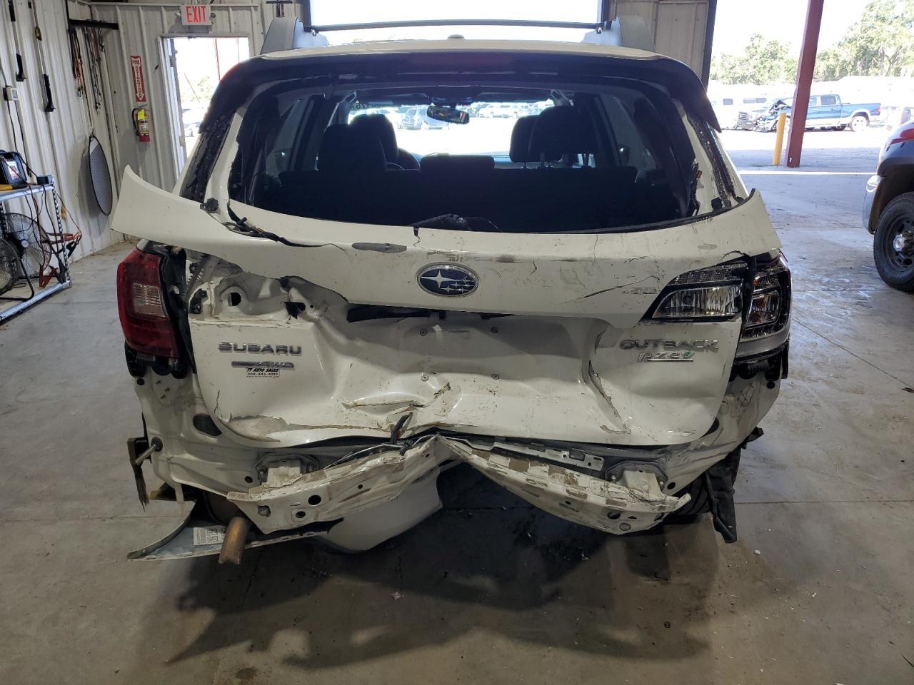 2015 Subaru Outback 2.5I Premium - Фото 6