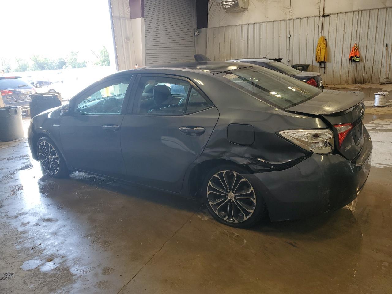 2015 Toyota Corolla L - Фото 2