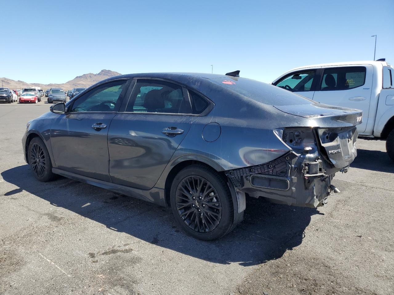 2024 Kia Forte Gt Line - Image 2