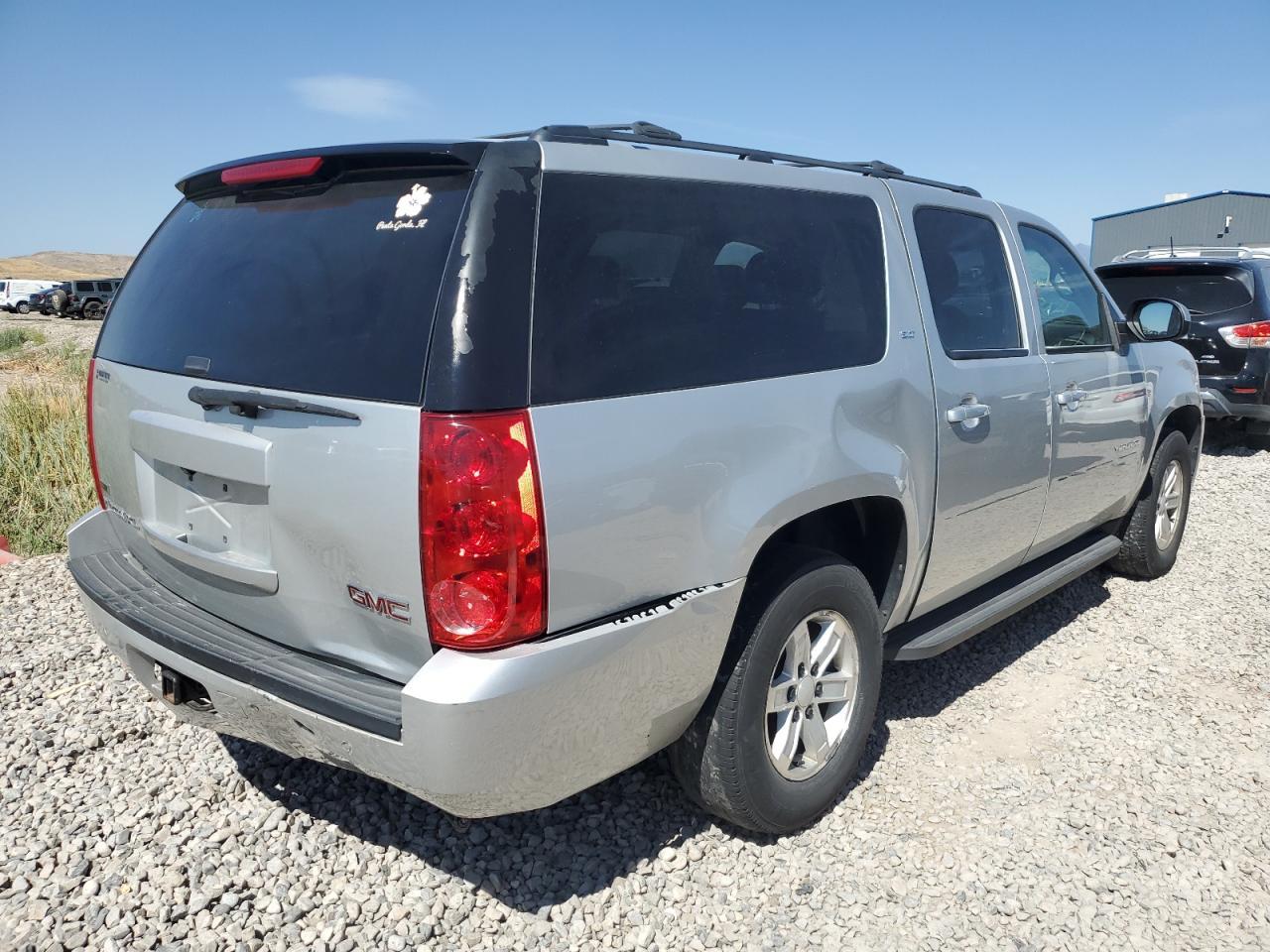 2010 GMC Yukon Xl K1500 Slt - Image 3