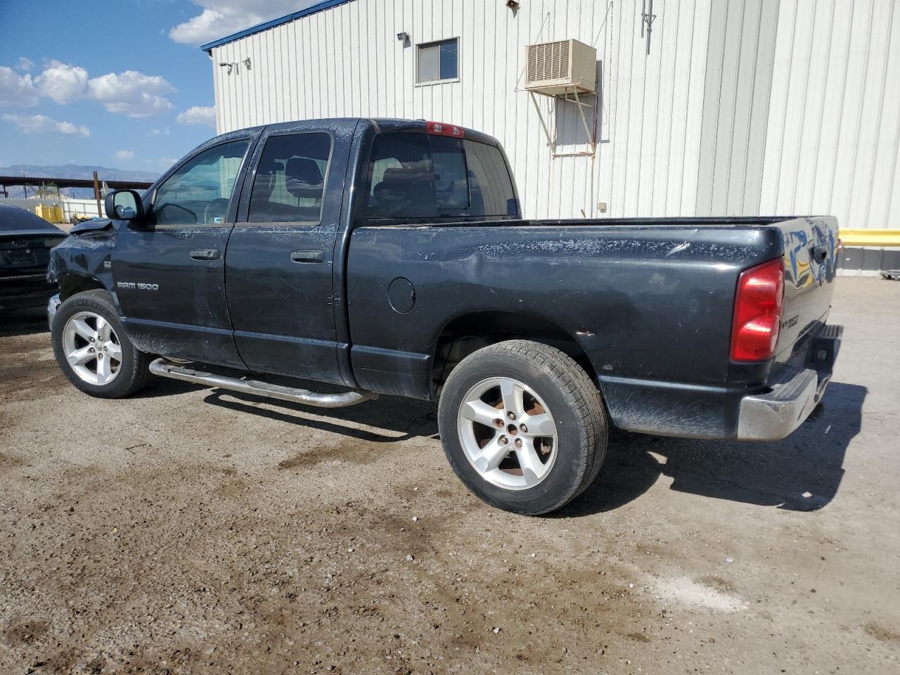 2007 Dodge Ram 1500 St - Фото 2