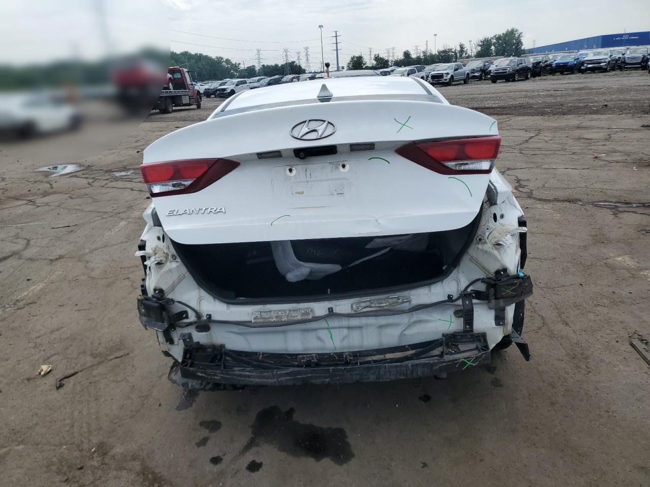 2018 Hyundai Elantra Sel - Image 6