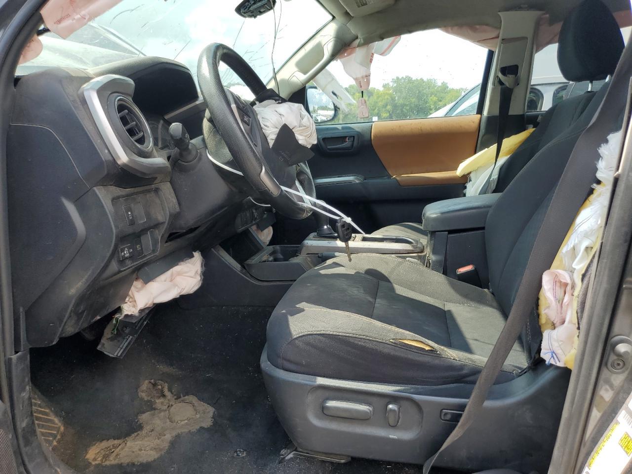 2020 Toyota Tacoma Double Cab - Image 7