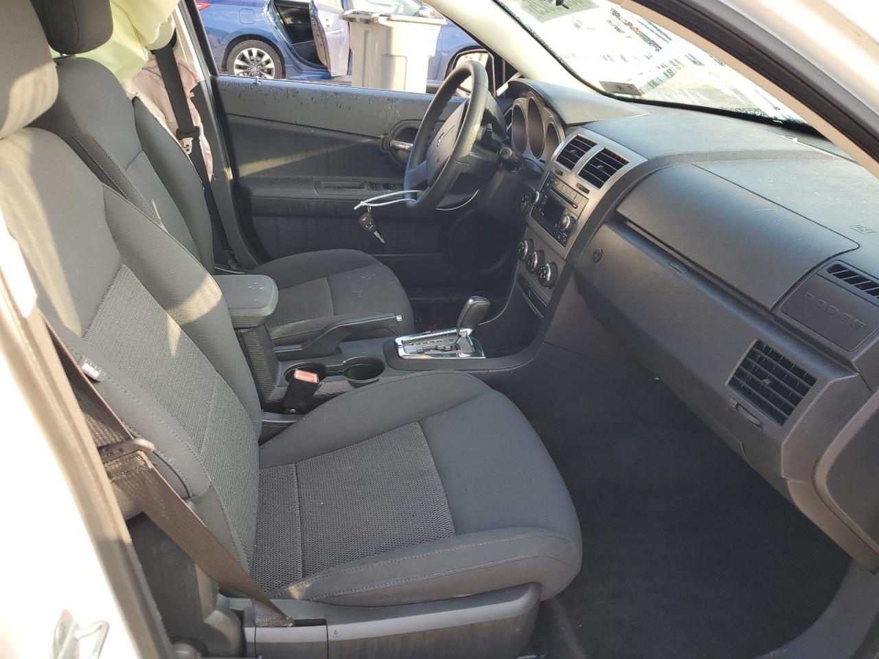 2010 Dodge Avenger Sxt - Image 7