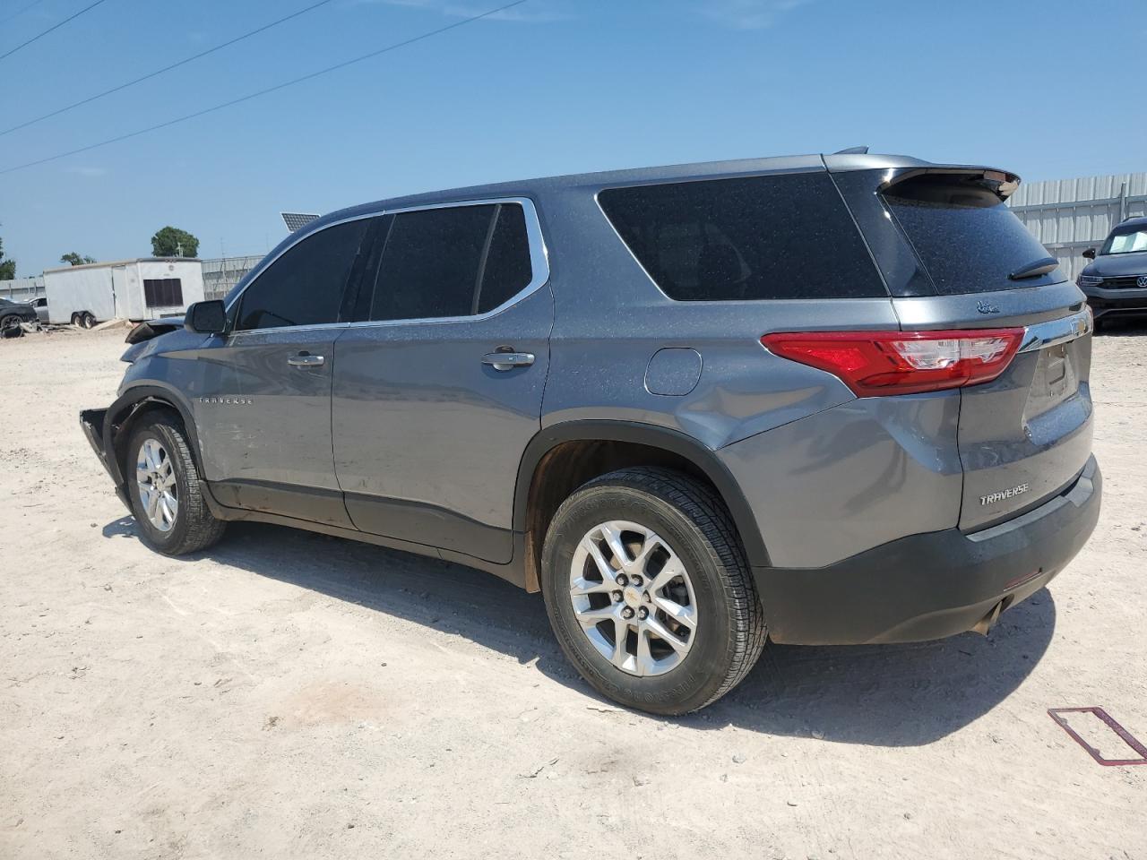 2021 Chevrolet Traverse Ls - Image 2