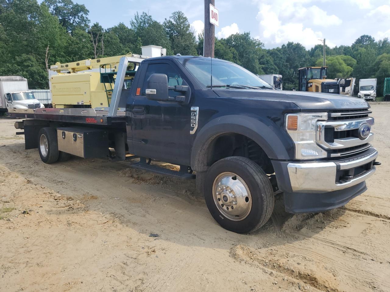 2022 Ford F550 Super Duty - Фото 4
