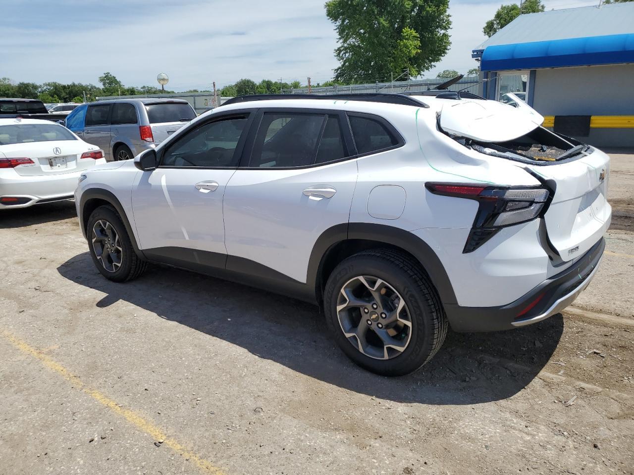 2024 Chevrolet Trax 1Lt - Image 2