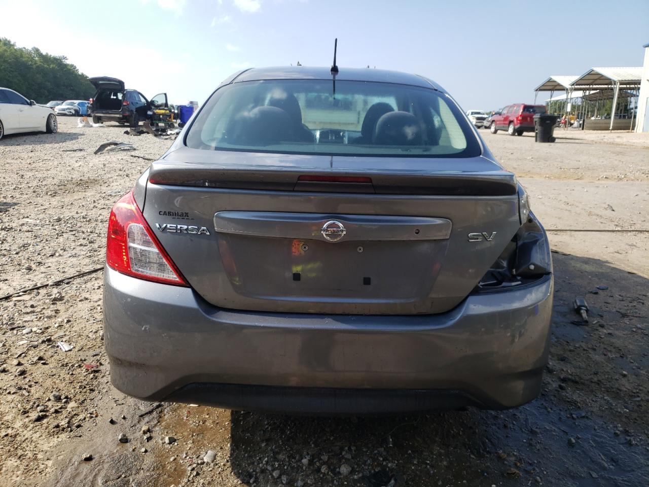 2016 Nissan Versa 1.6 Sv - Image 6