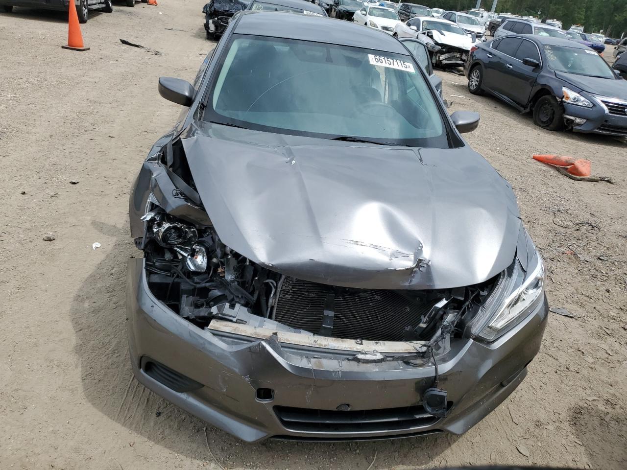 2017 Nissan Altima 2.5 - Image 5