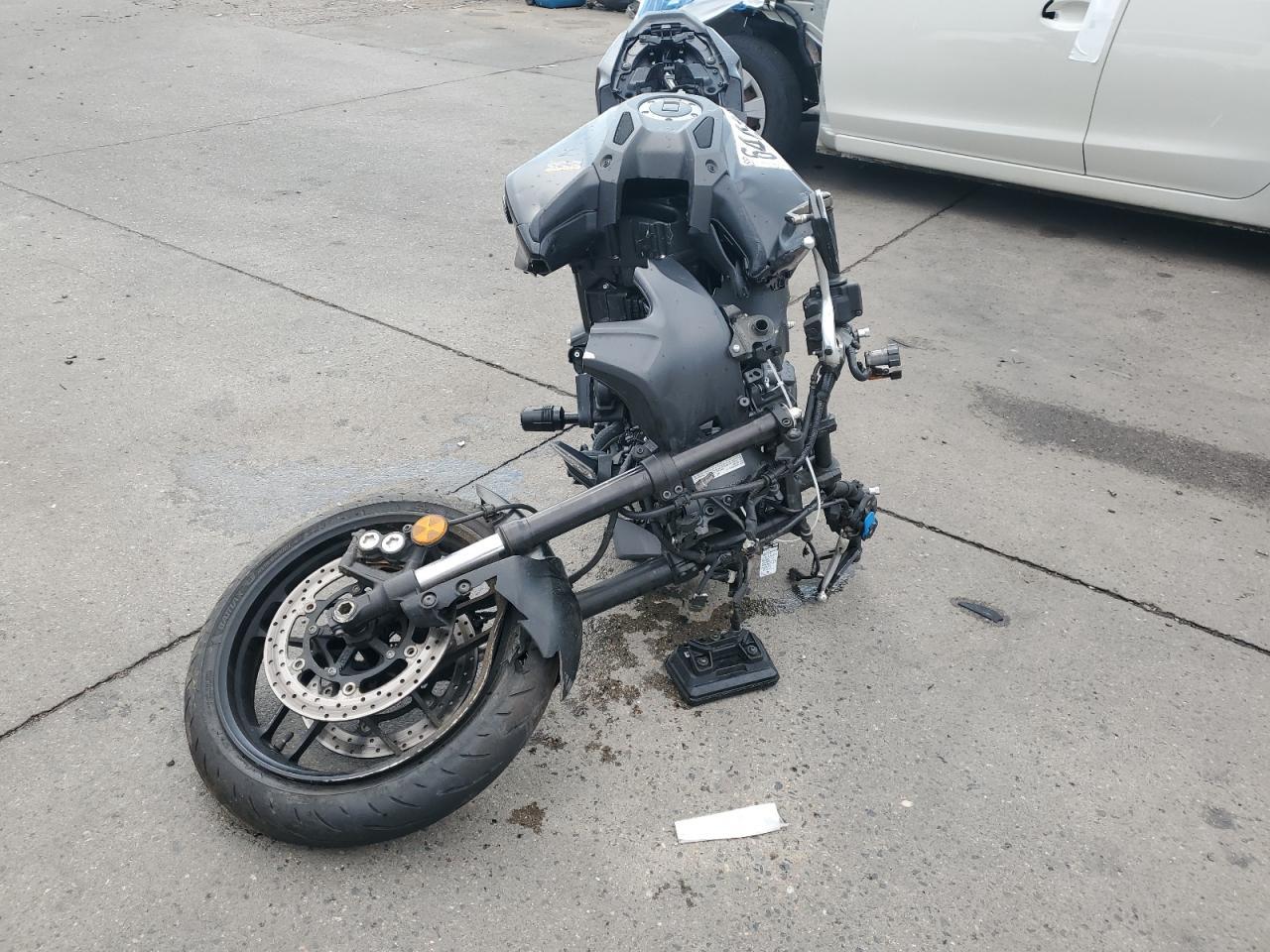 2024 Yamaha Mt09 - Фото 2
