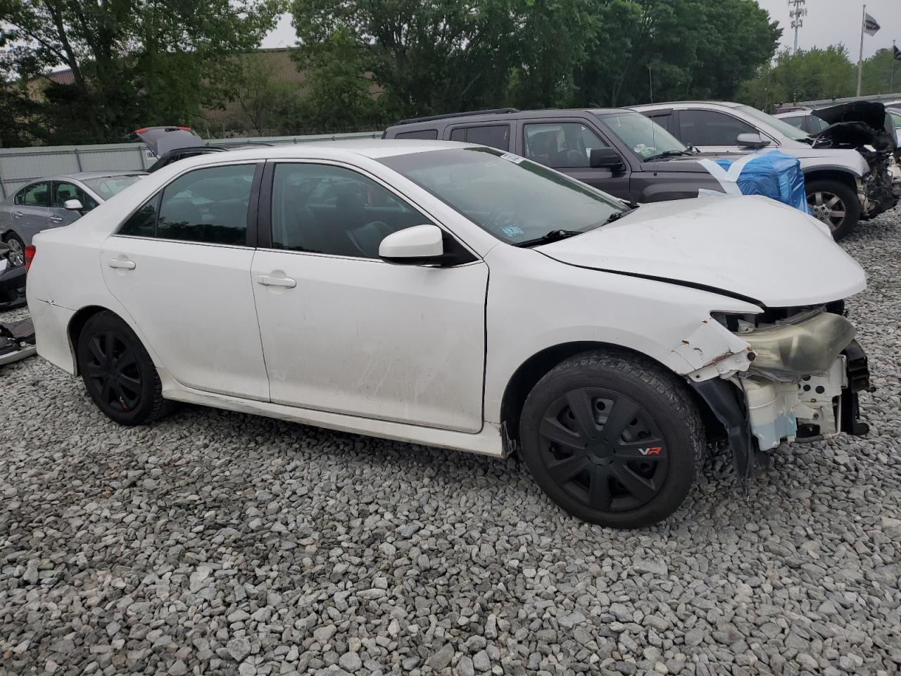 2012 Toyota Camry Base - Фото 4