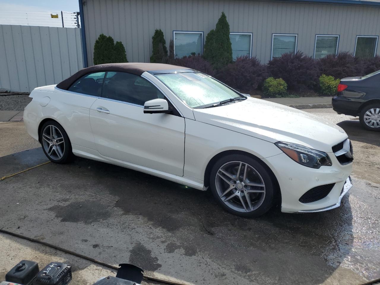 2017 Mercedes-Benz E 550 - Фото 4