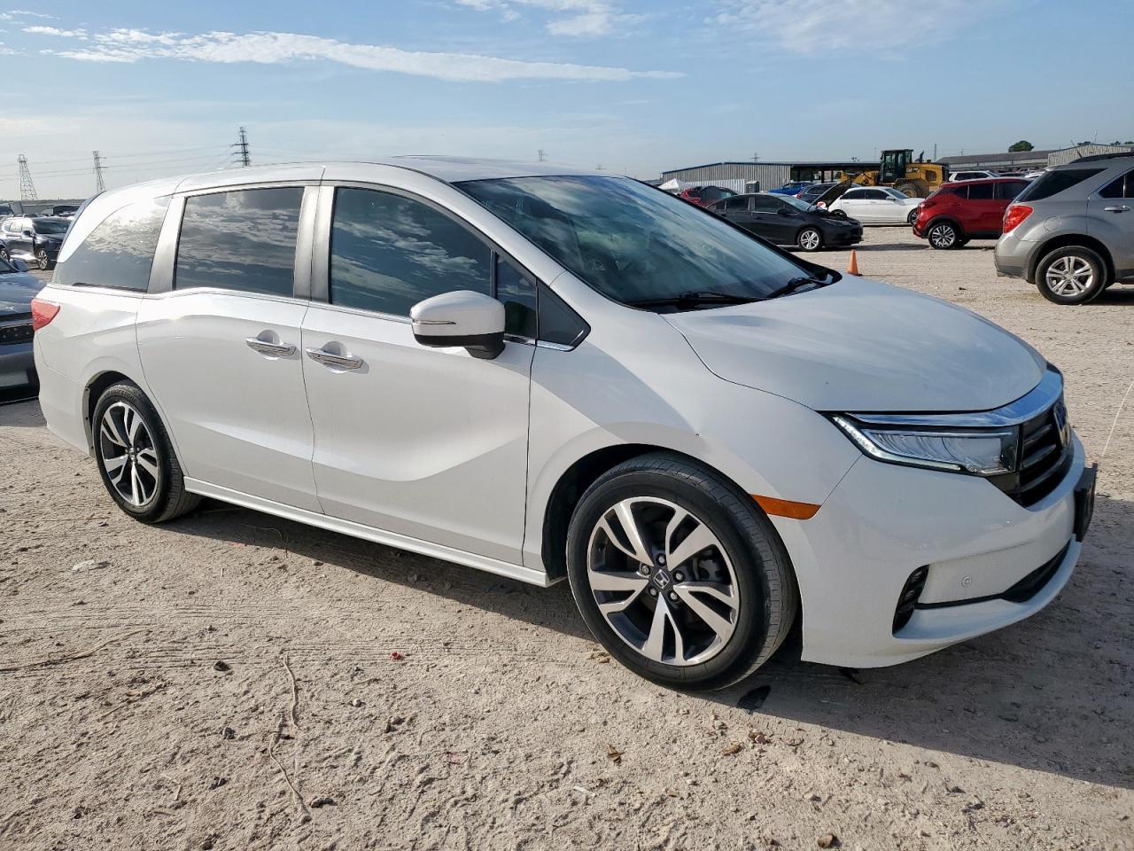 2022 Honda Odyssey Touring - Фото 4