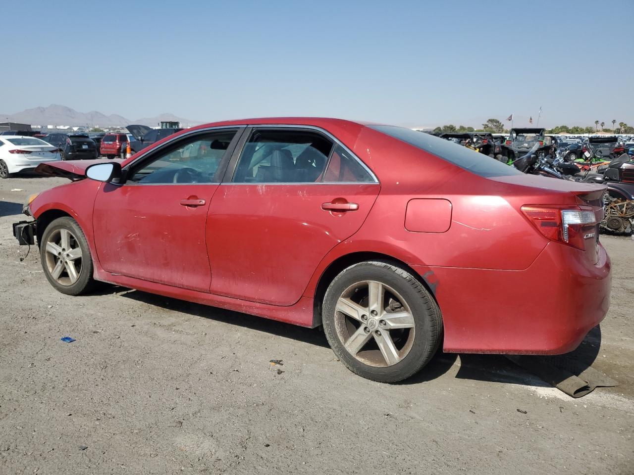 2014 Toyota Camry L - Image 2