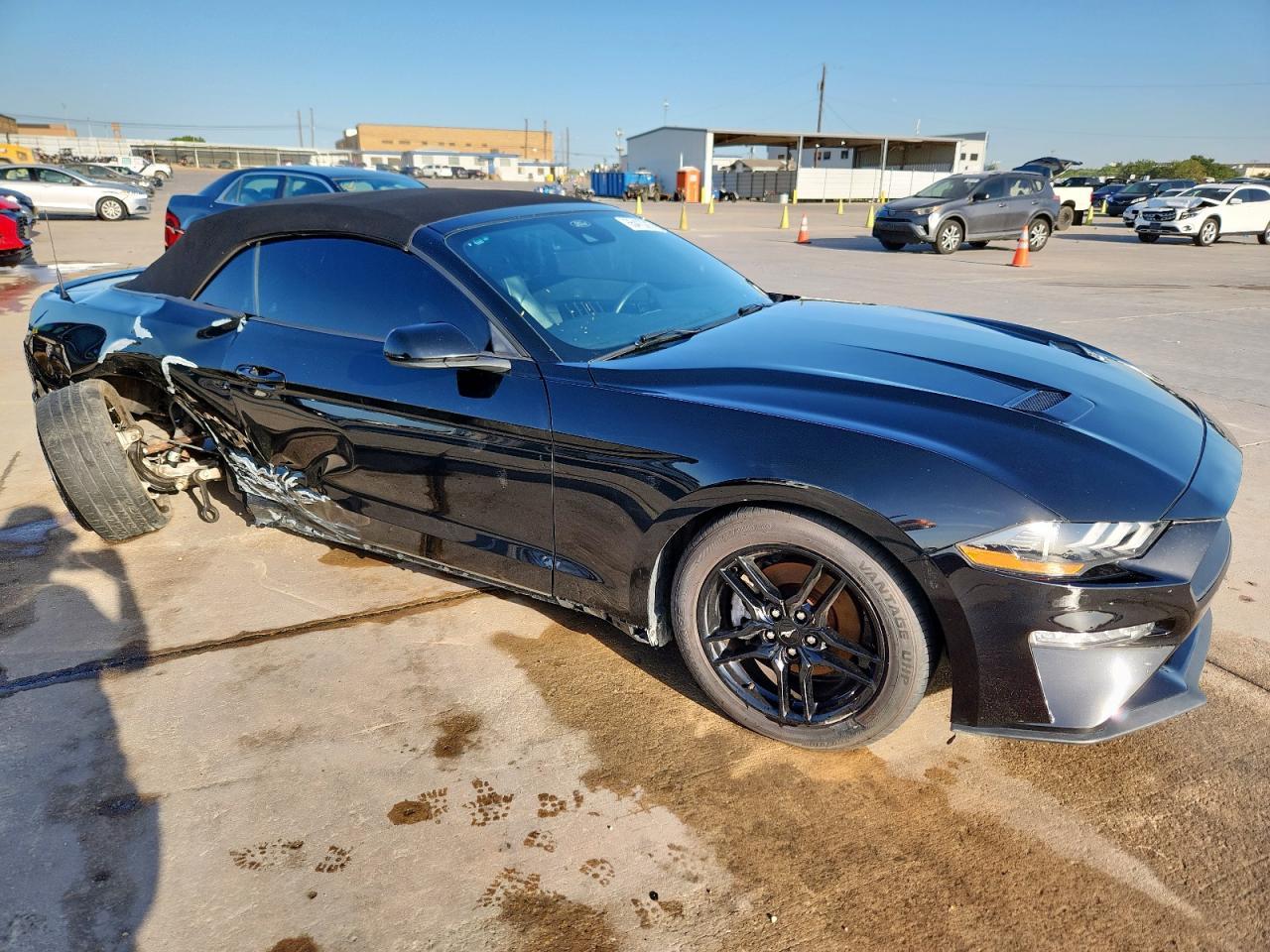 2022 Ford Mustang - Фото 4