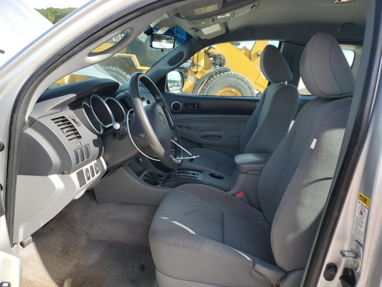 2011 Toyota Tacoma Access Cab - Image 7