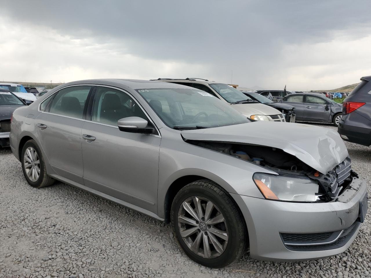 2013 Volkswagen Passat Sel - Фото 4