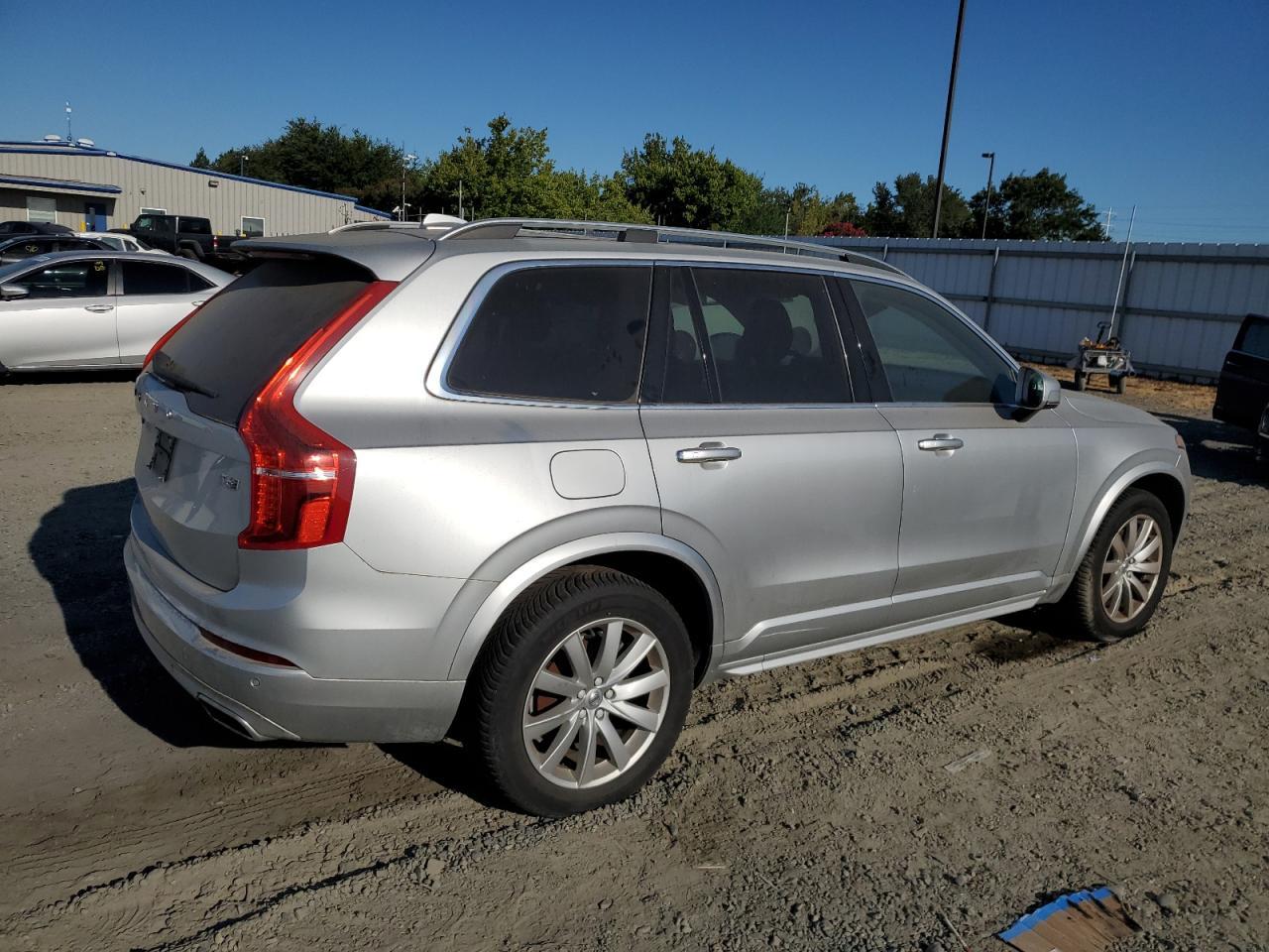 2016 Volvo Xc90 T6 - Image 3
