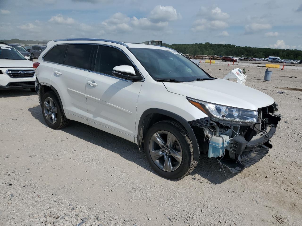 2018 Toyota Highlander Limited Platinum - Фото 4