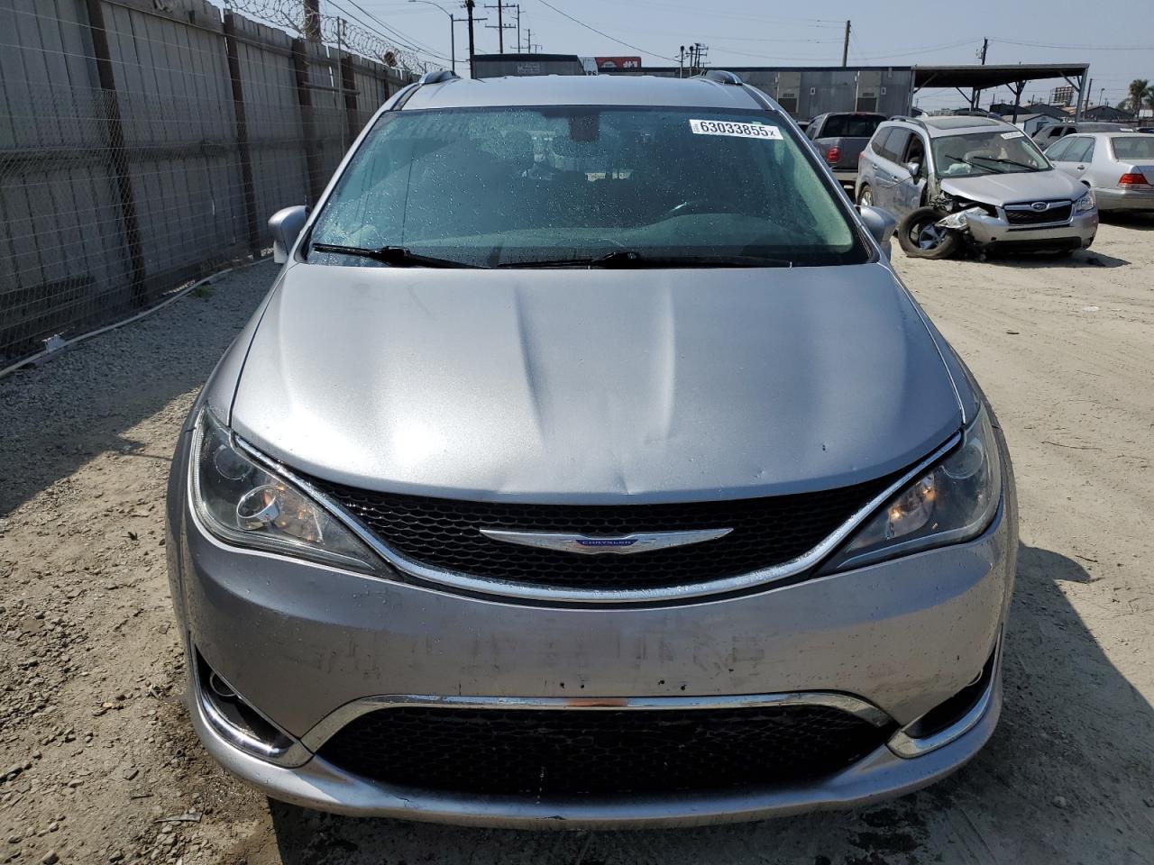 2020 Chrysler Pacifica Touring L - Фото 5