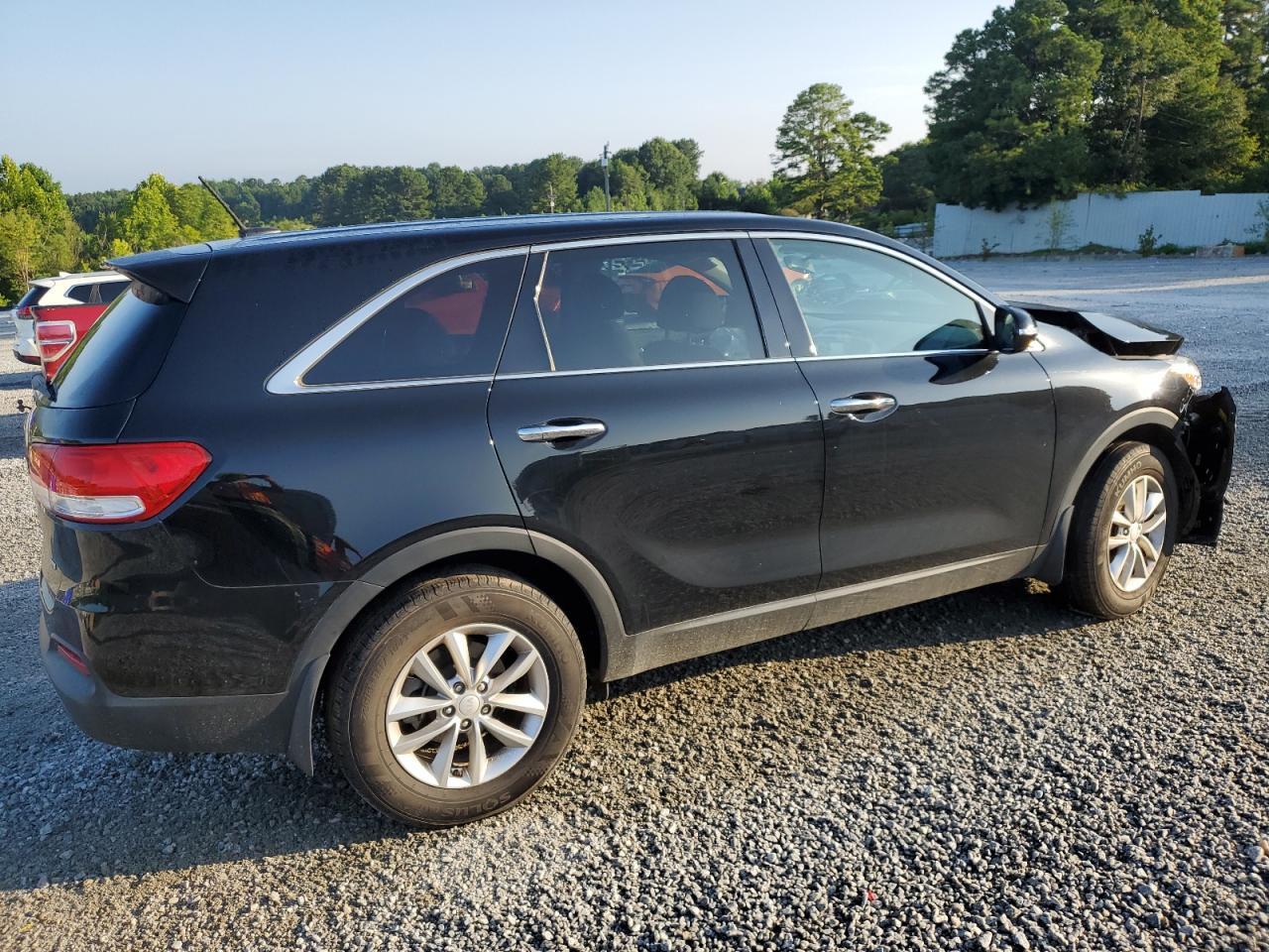 2018 Kia Sorento Lx - Image 3