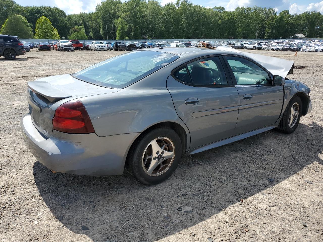2007 Pontiac Grand Prix - Image 3