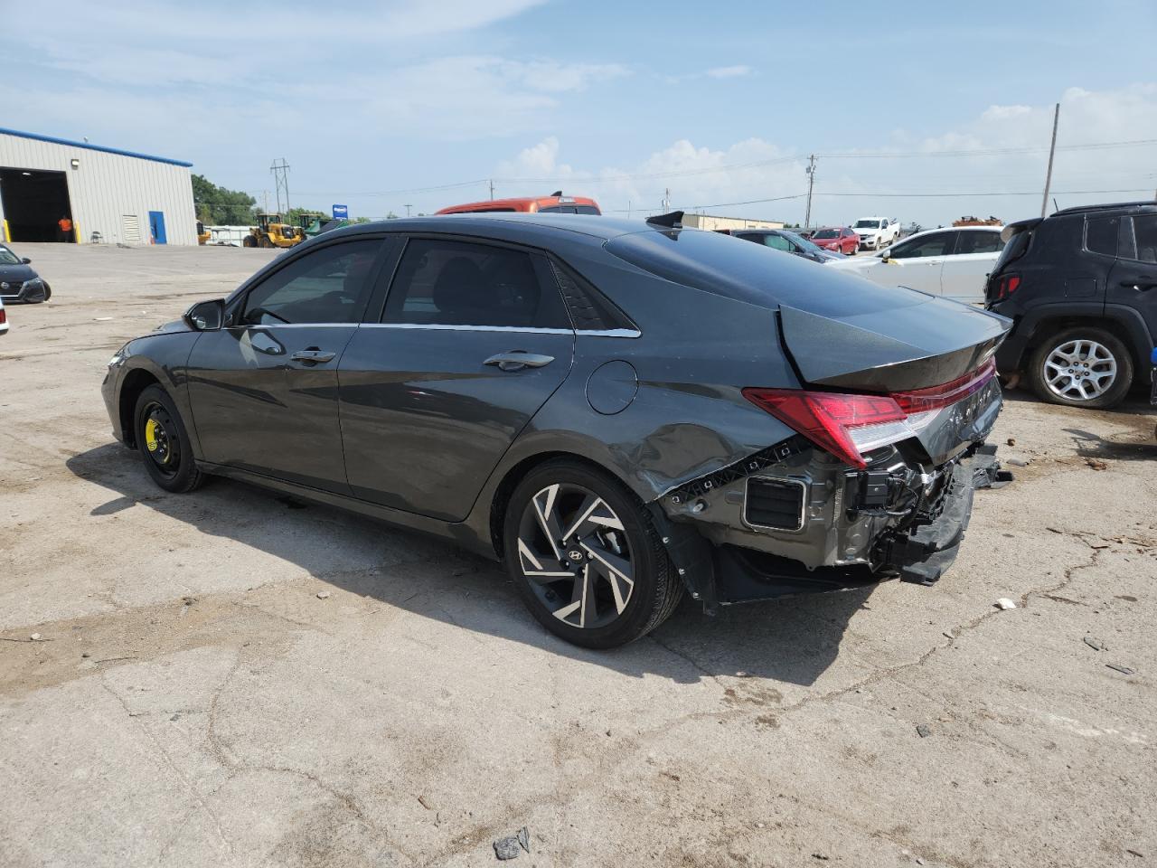 2024 Hyundai Elantra Sel - Фото 2