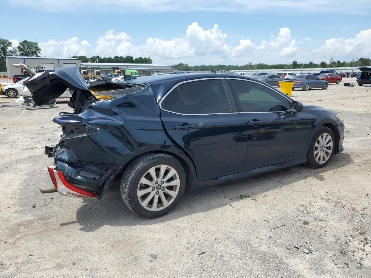 2019 Toyota Camry L - Image 3