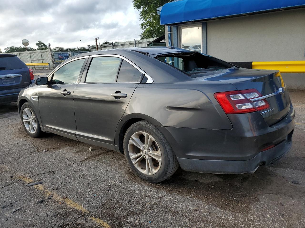 2017 Ford Taurus Sel - Фото 2