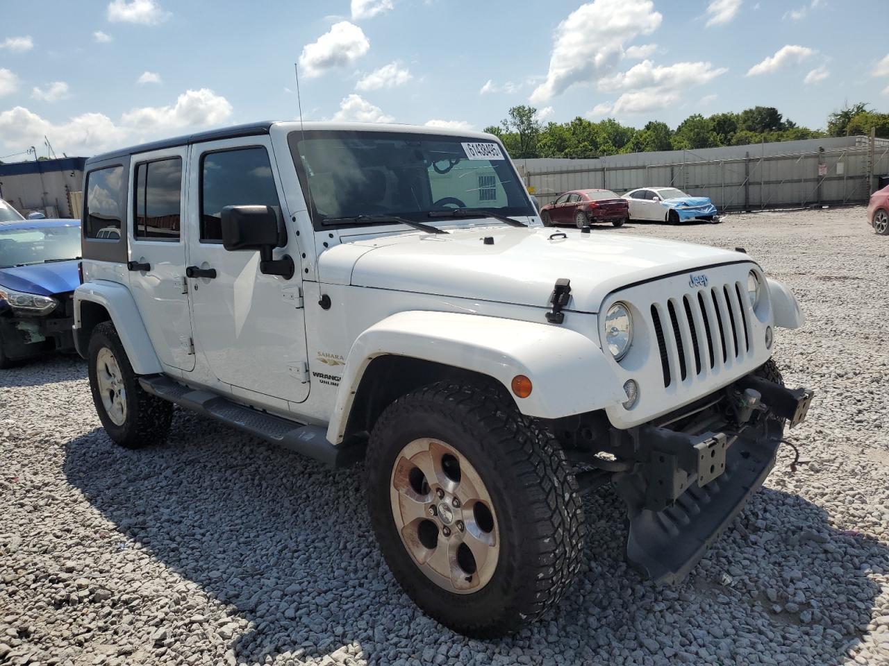 2015 Jeep Wrangler Unlimited Sahara - Image 4