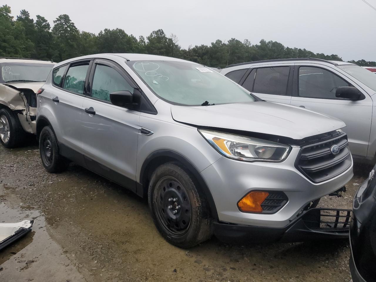 2017 Ford Escape S - Image 4
