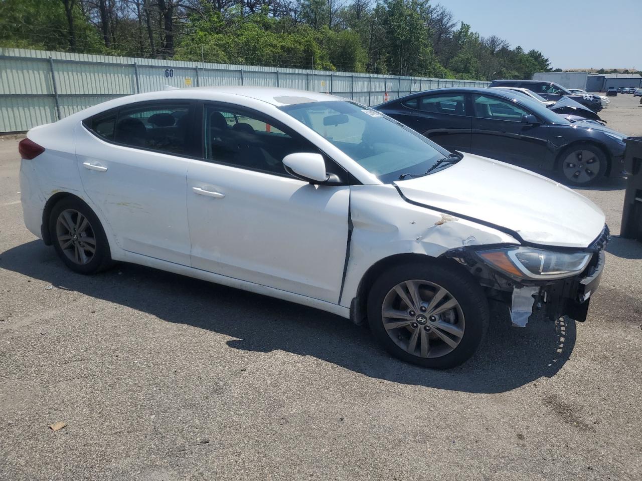 2018 Hyundai Elantra Sel - Фото 4
