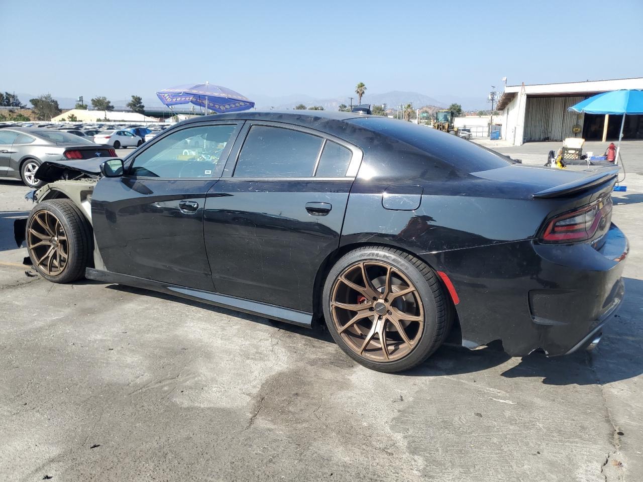 2019 Dodge Charger R/T - Image 2