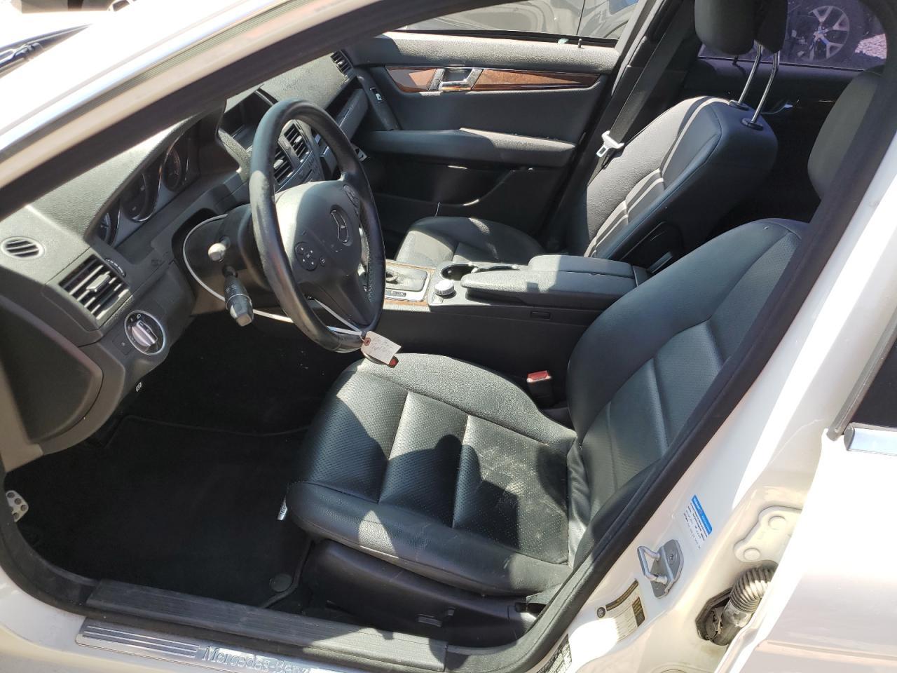 2011 Mercedes-Benz C 300 - Image 7