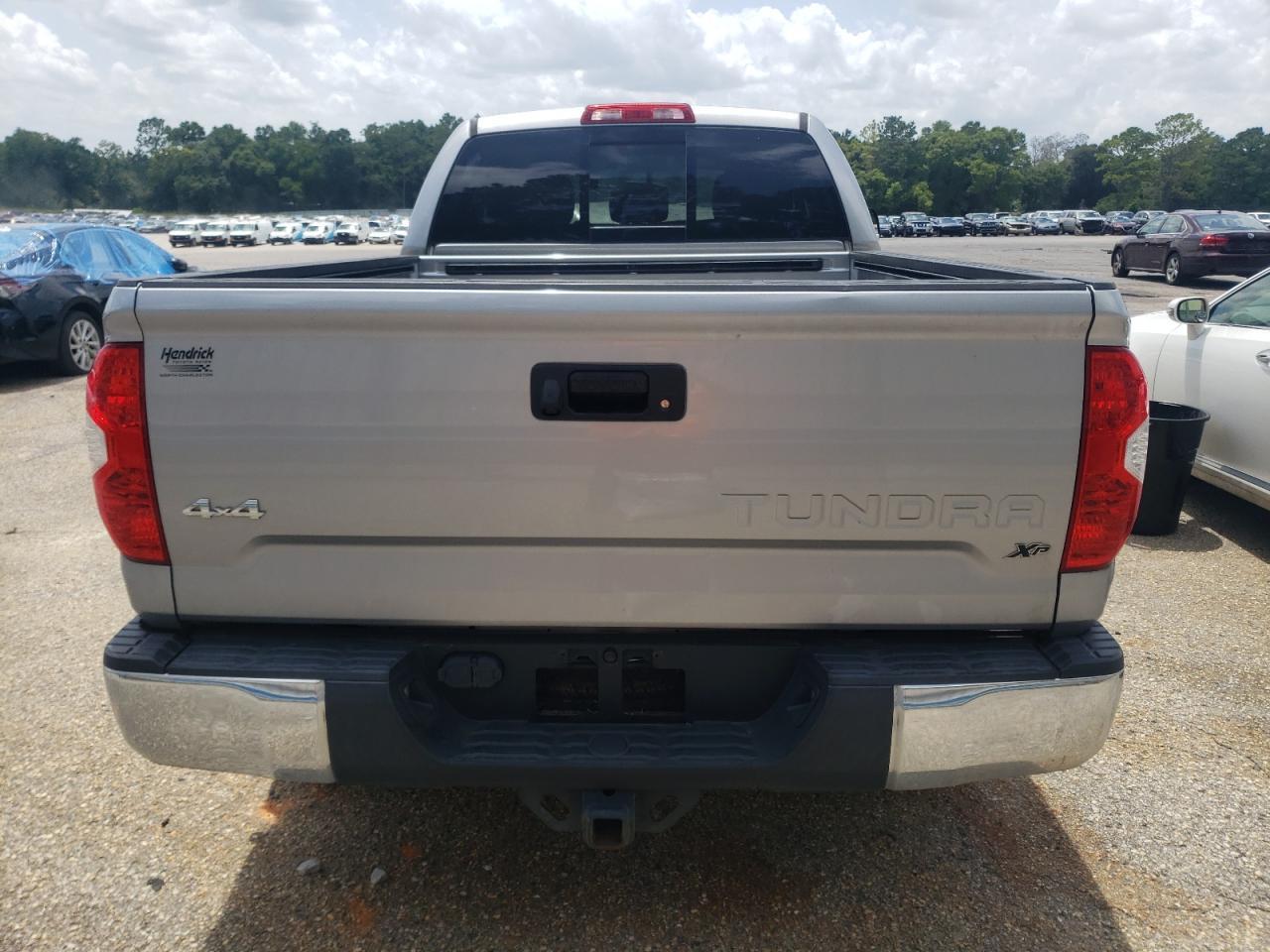 2017 Toyota Tundra Double Cab Sr - Фото 6