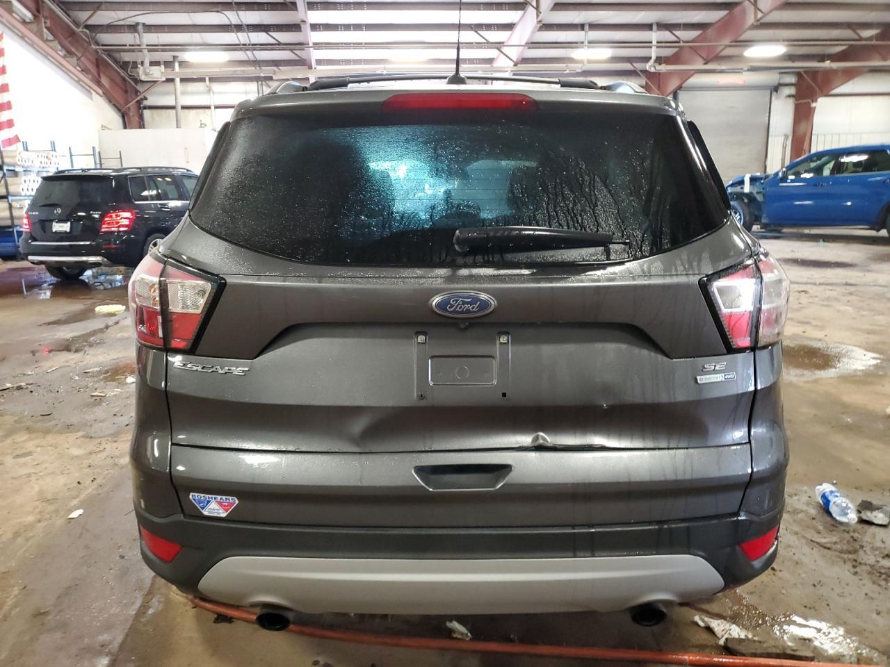 2018 Ford Escape Se - Фото 6