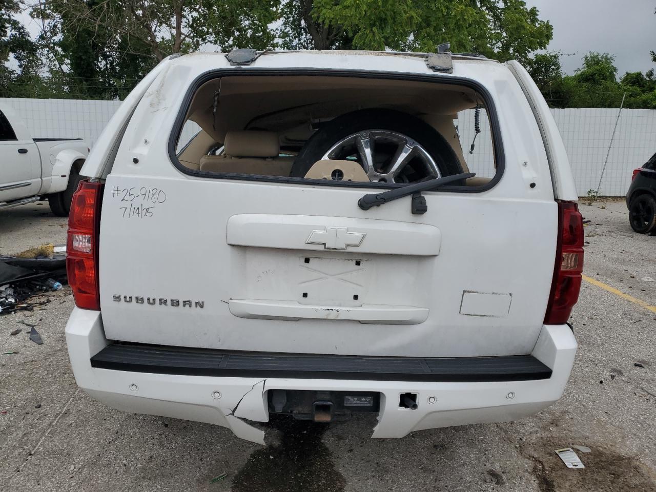2013 Chevrolet Suburban K1500 Lt - Фото 6