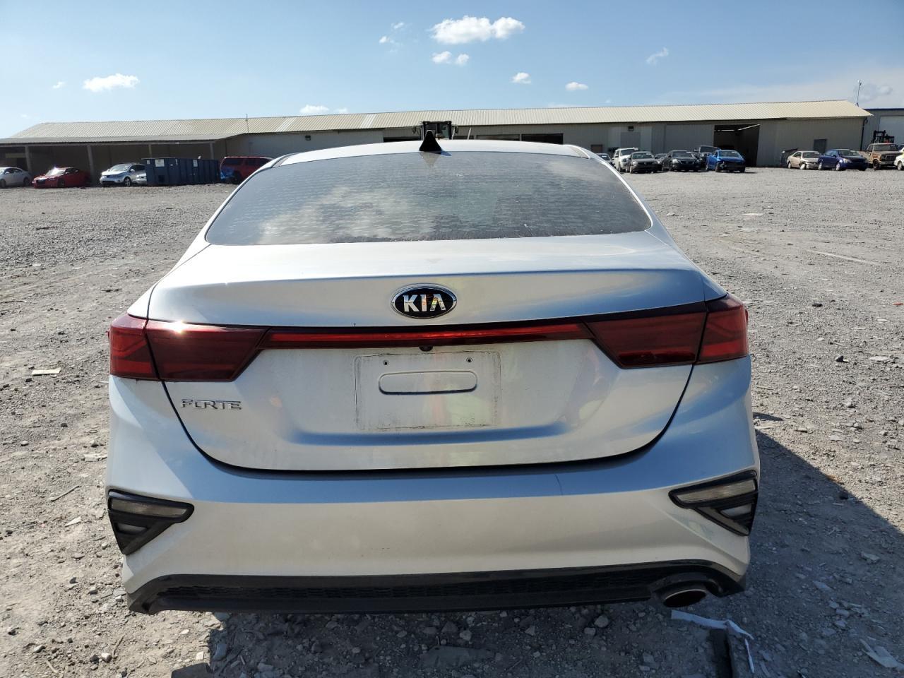 2019 Kia Forte Fe - Image 6