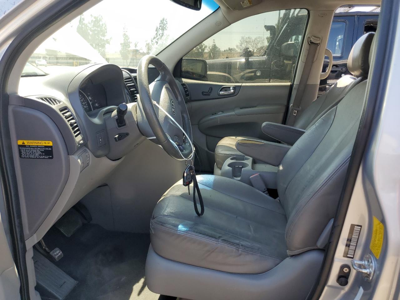 2011 Kia Sedona Ex - Image 7