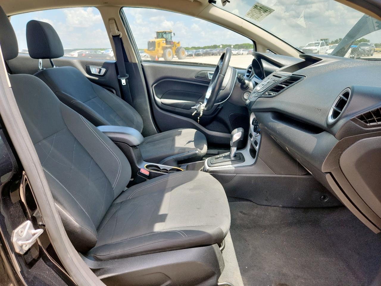 2016 Ford Fiesta Se - Фото 7