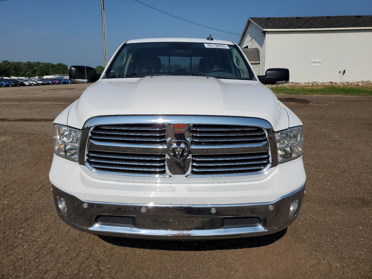 2016 Ram 1500 - Image 5