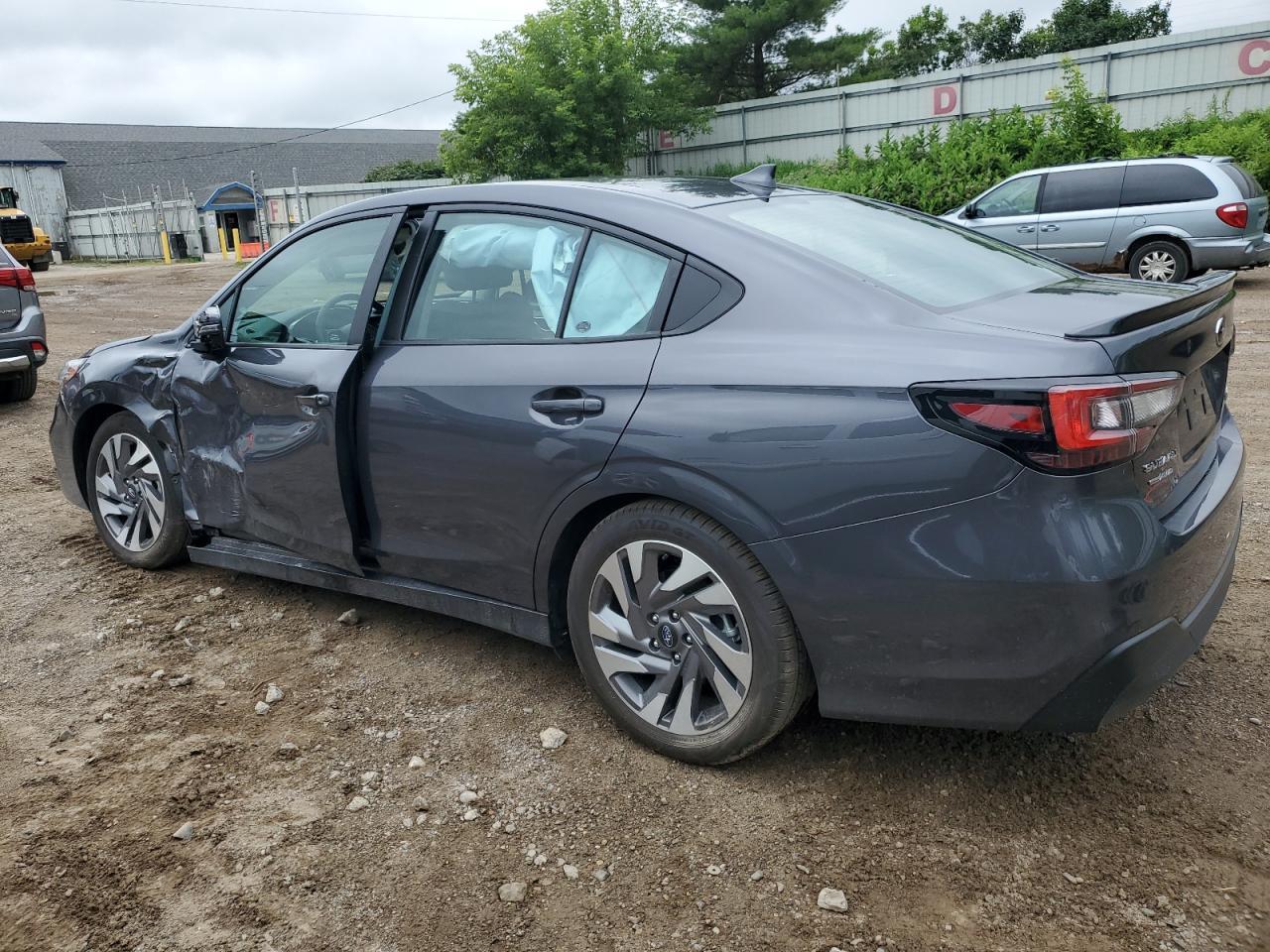 2025 Subaru Legacy Limited - Фото 2
