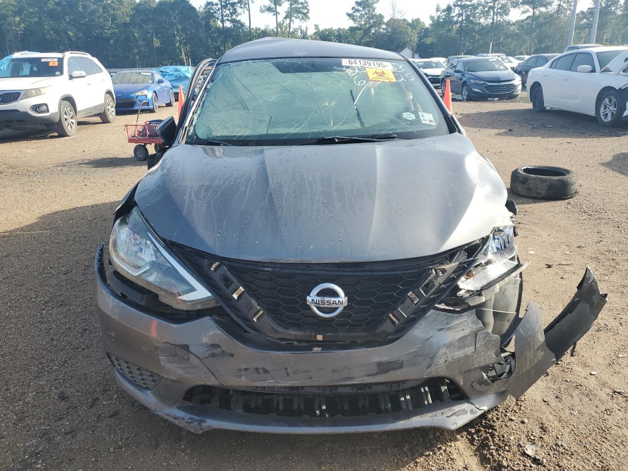 2016 Nissan Sentra S - Image 5