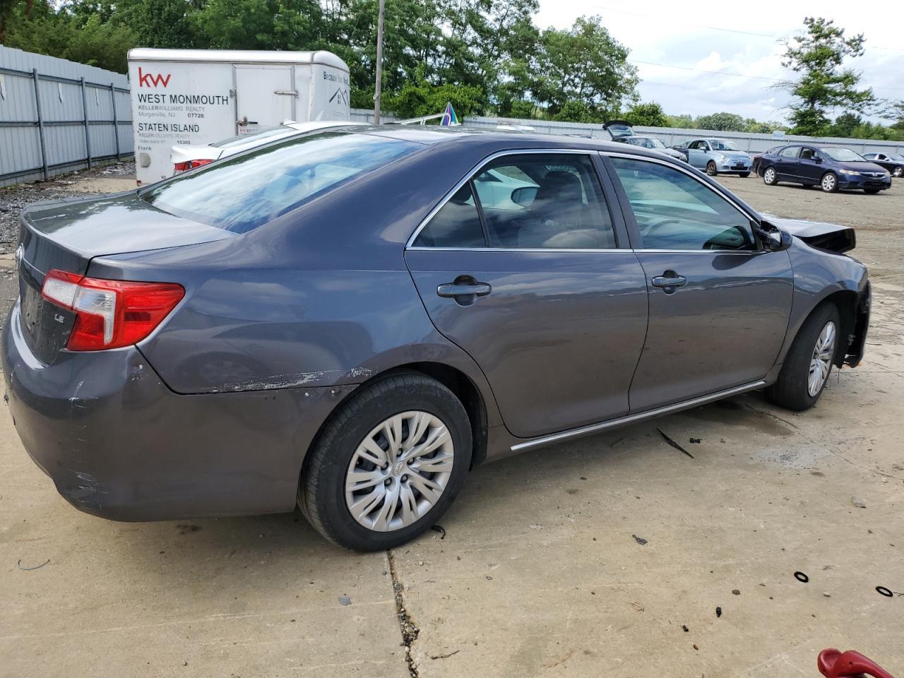 2013 Toyota Camry L - Image 3